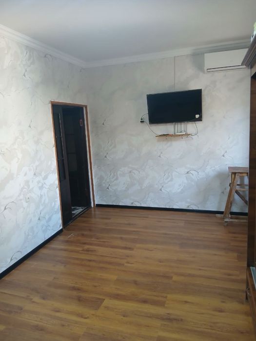 Продам квартиру сергели 2 2/4/5 61500&