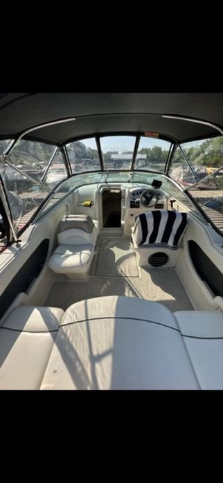 Катер SeaRay 215