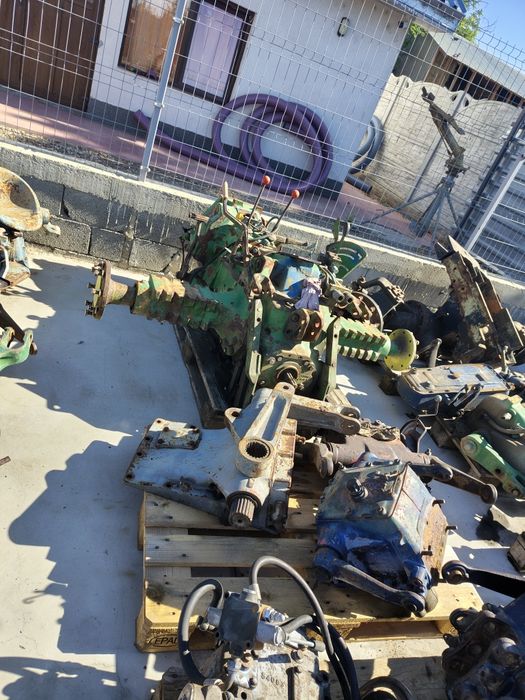 Piese John Deere seria 1000,2000,3000