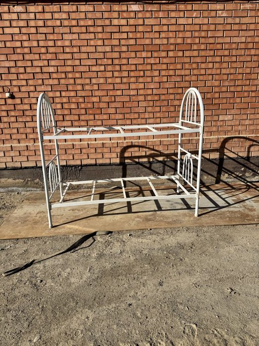 Двух ярустный кровать для рабочих