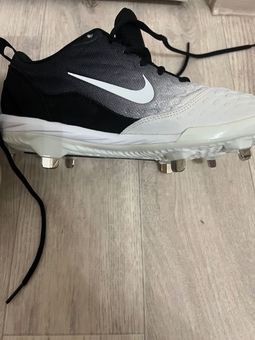 Бутсы Nike Lunarlon