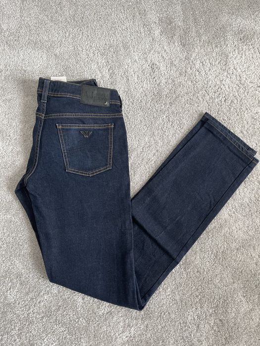 Blugi Armani for men