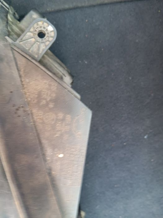 Kia Ceed ляв фар