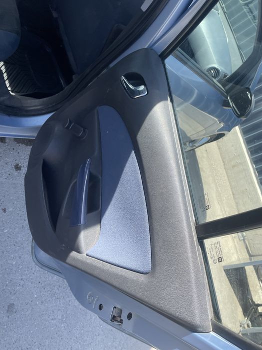 Opel corsa pe benzina