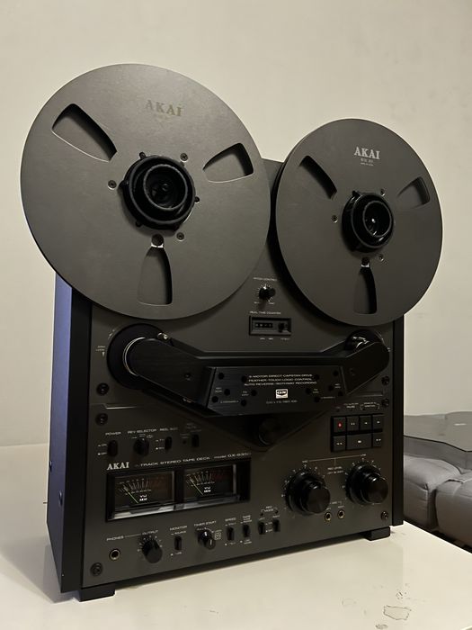 Akai GX-635D в идеальном состоянии.