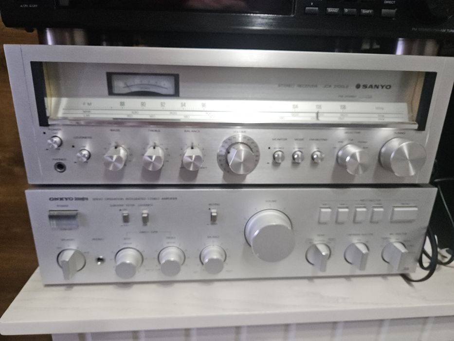 Sanyo Model JCX 2100 LE
