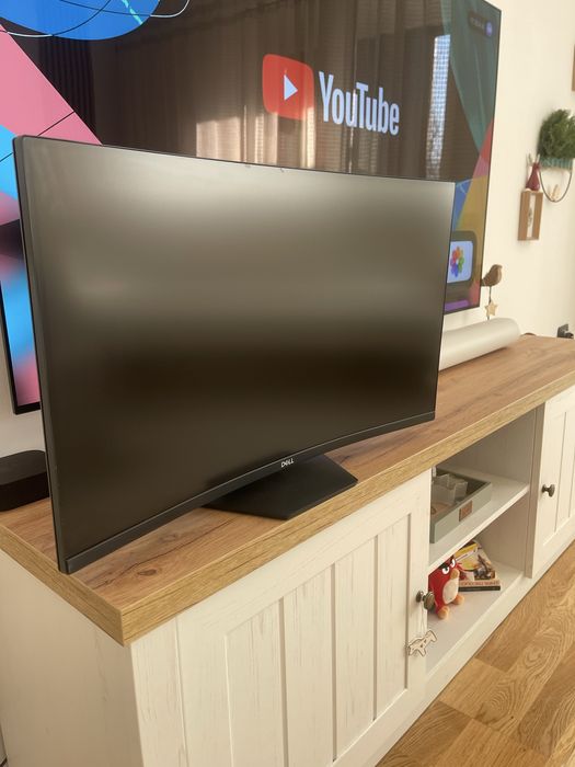 Monitor Gaming Dell 27” Curved – în stare foarte bună