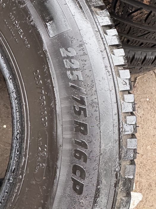 225/75 R16 C michelin