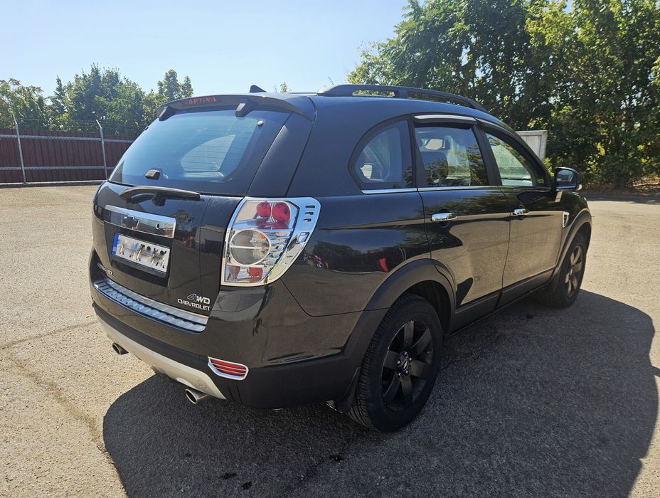 Chevrolet Captiva 2.4(2009г),4х4,7места - бензин/газ  BRC