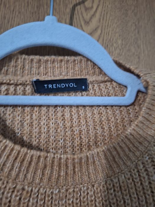 Pulover lunga, marimea M/L