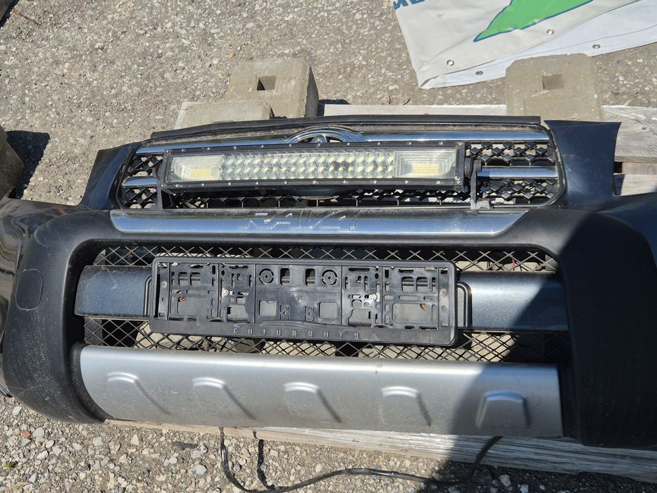 Предна броня Toyota Rav 4, 2007