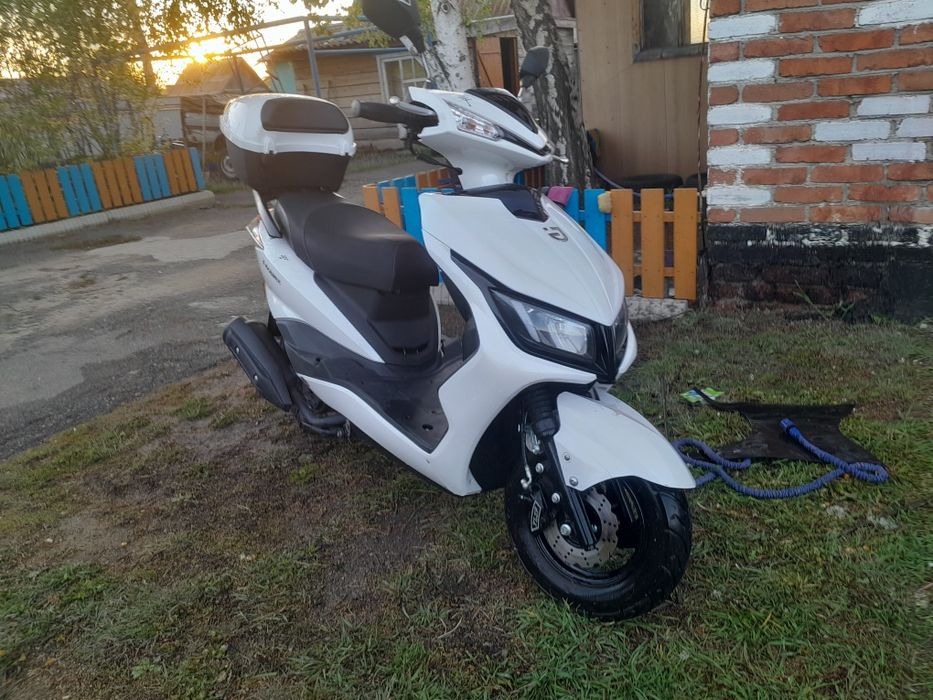 Продам новый скутер