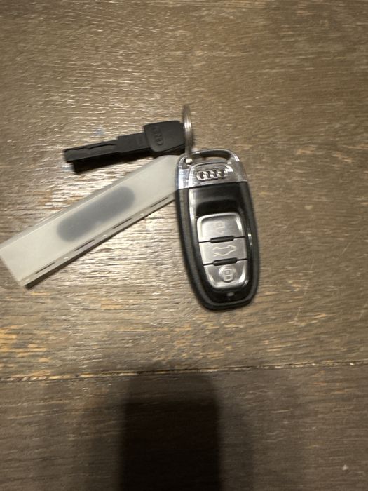 Cheie audi  plus