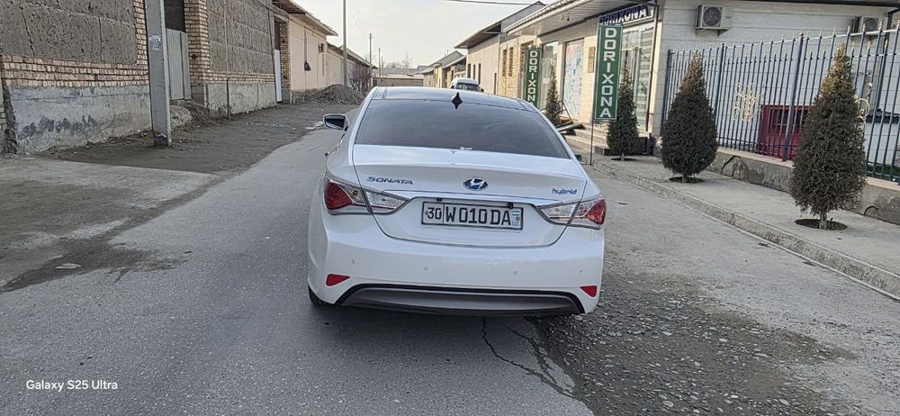 Hyundai Sonata Hybrid