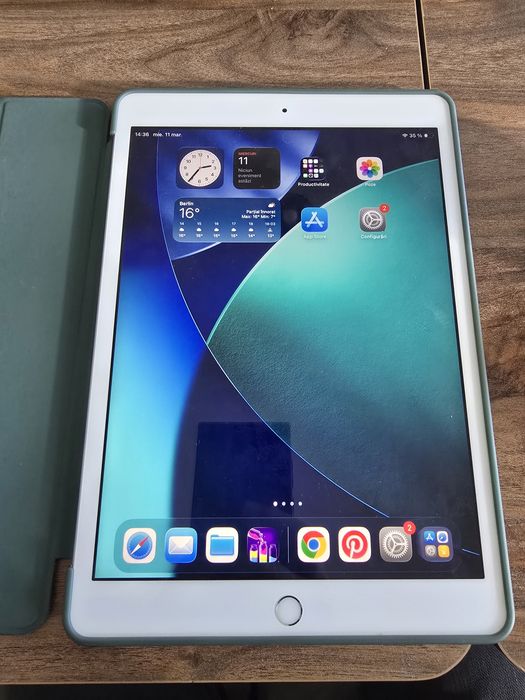 Tableta Ipad generatia a 8-a, 32 Gb, A2270.