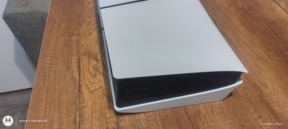 Ps5 slim 1Tb като нов