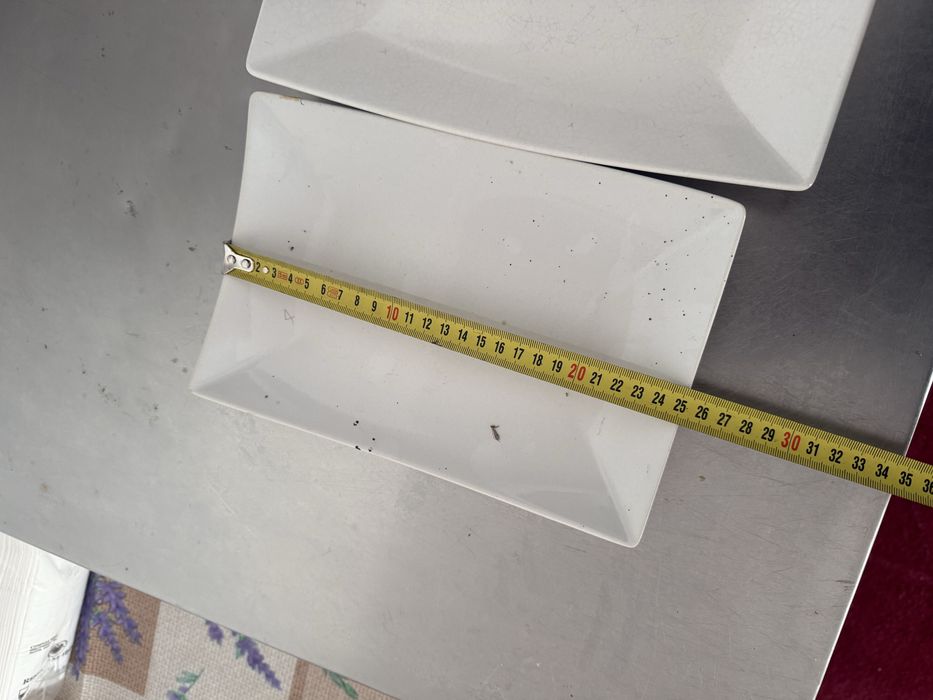 Farfurii  de 3 dimensiuni diferite