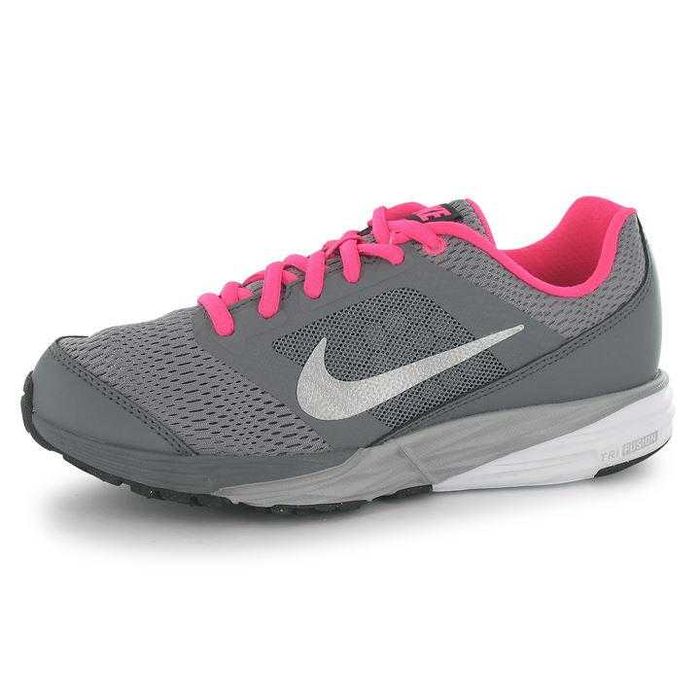 NIKE нови оригинални дамски маратонки - различни модели и размери