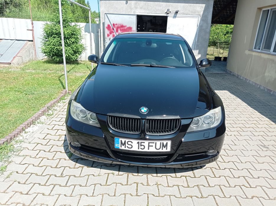 Vând BMW 320d e90