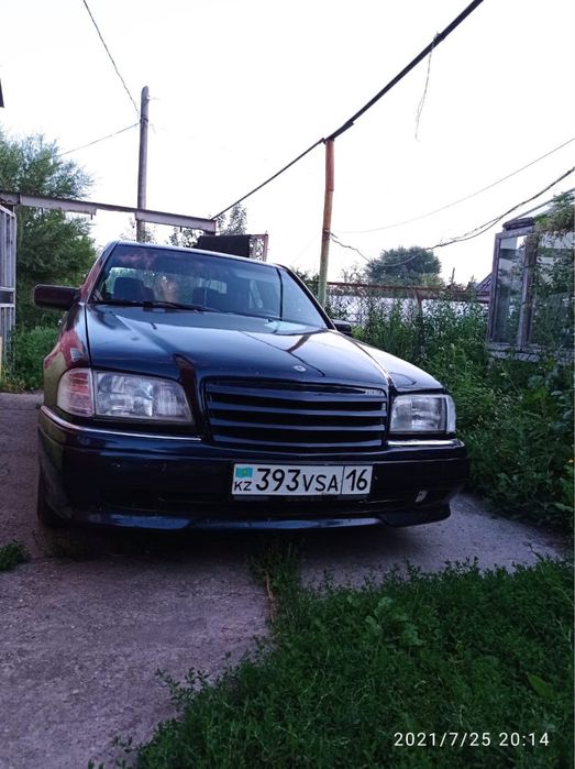 Бампер на Mercedes W202 AMG C36