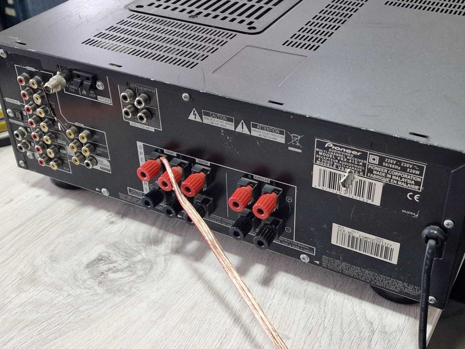 Усилвател Pioneer VSX-415 + колона Peavey PRO 12''