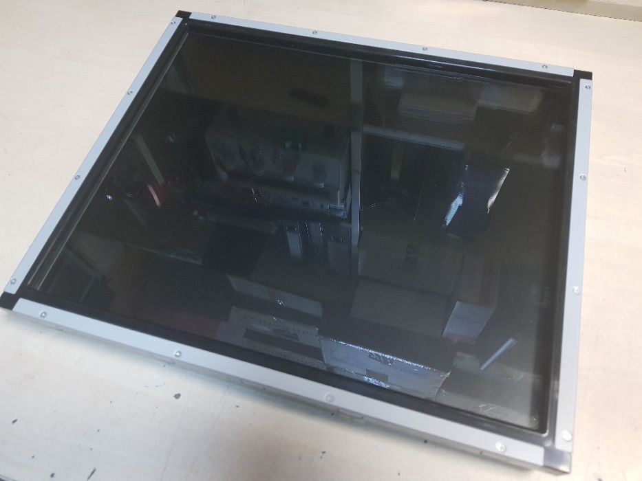 Monitor General Touch, Elo Touch, cu touch screen 19 inch