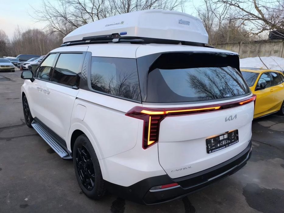 Новый Киа Карнивал 2026 для поездок по солнечному Узбекистану Круглосу