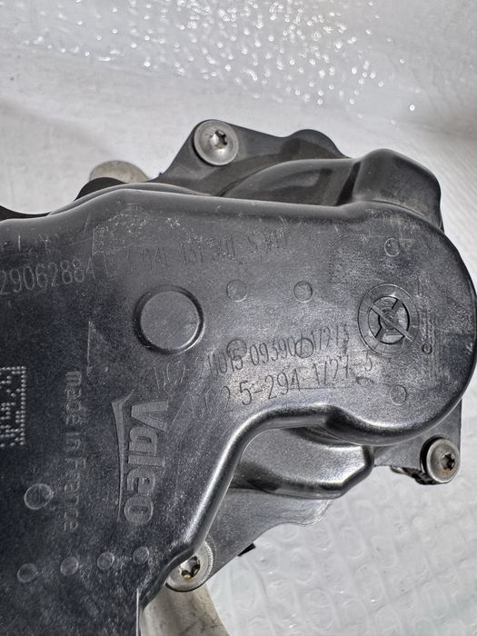 EGR Nou VW Audi Seat Skoda 04L131501S 1.6 Tdi