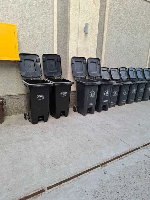 Мусорный бак 1100л метал 1100л пастик 770л пластик