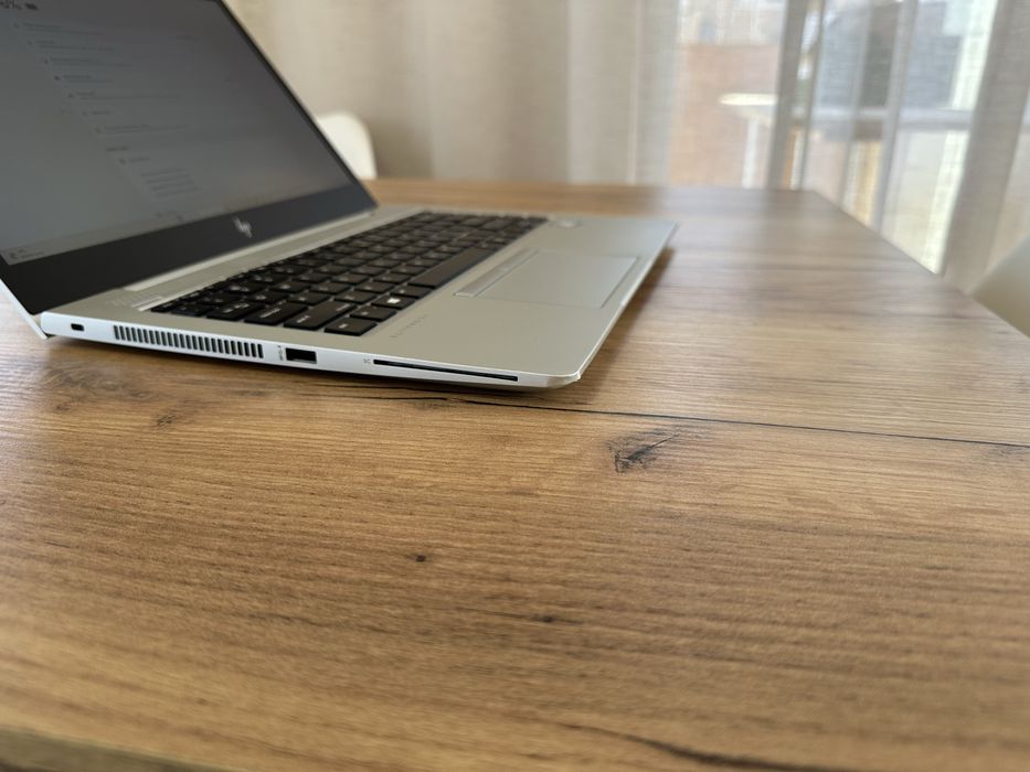 Laptop HP Elitebook 840 G6 i7 16 Gb ram