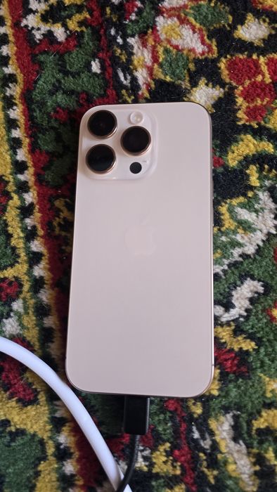 IPHONE 16 Pro 460000 торг небольшой