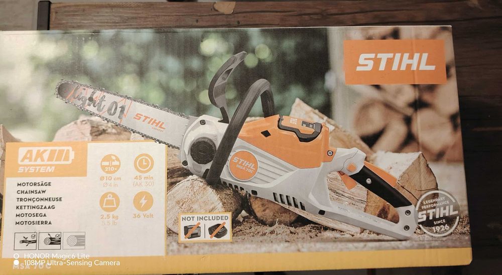 Drujba pe baterie stihl noua in cutie