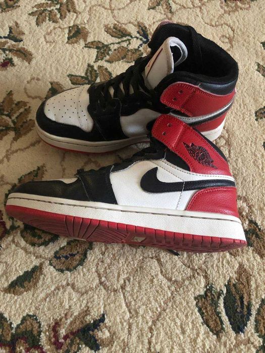 Кроссовки Джорданы. Размер Джордан 36. Jordan красные кросы