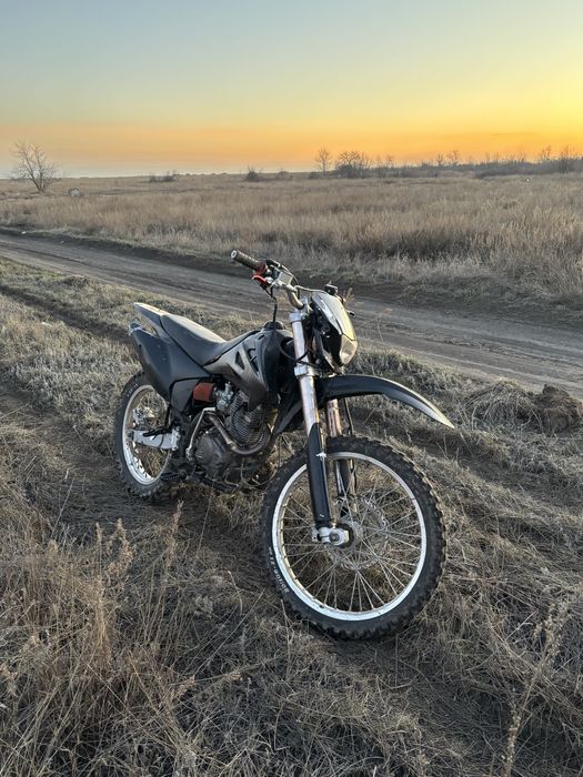 Продам эндуро 250