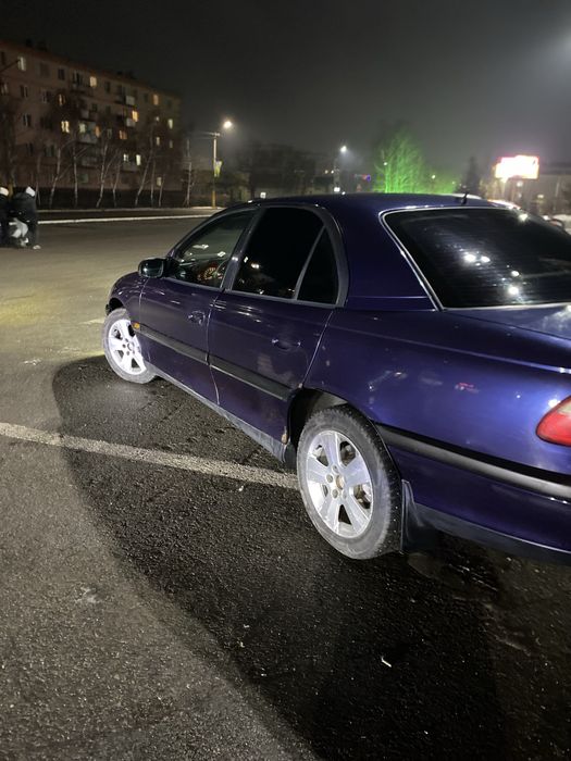 Опель омега б 1999 года