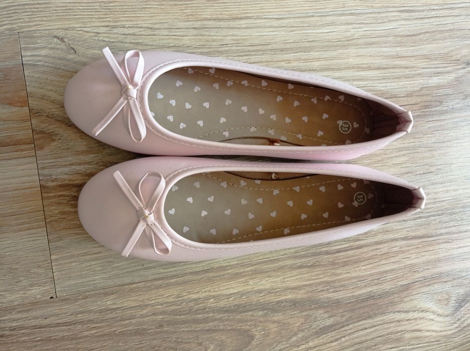 Момичешки обувки