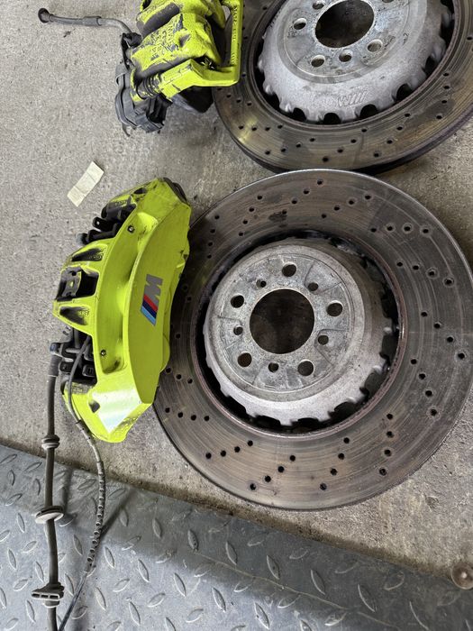 Спирачни апарати и дискове бмв м5 ф10 bmw m5 f10 спирачна система m5