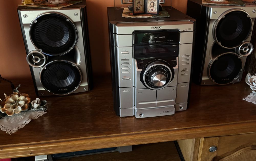 Combina Muzicala Sony Mp3