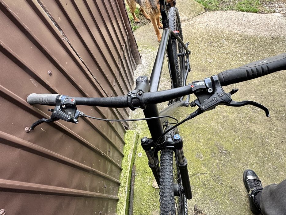 Bicicleta frane pe disc