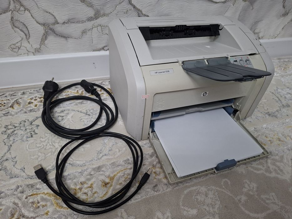 Принтер HP LaserJet 1018