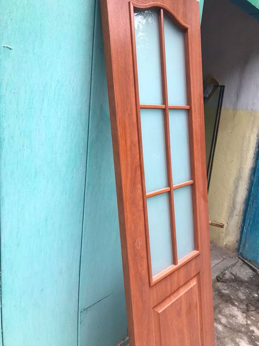 Деревянные  межкомнатные двери