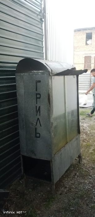 Грильный аппарат продаётся срочно