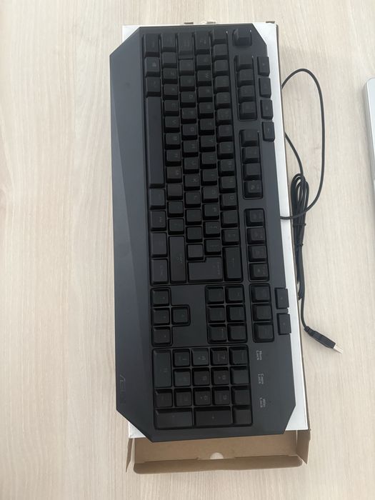 Tastatura ASUS Gaming cu fir, BACKLIT KB V2