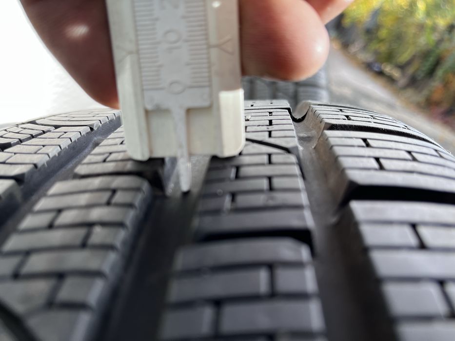 roti Iarna Original BMW 18 M pachet 225 45 18  seria 3 G20 G21 G22 G23