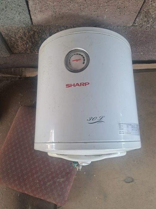 Бойлер 30 литров Sharp
