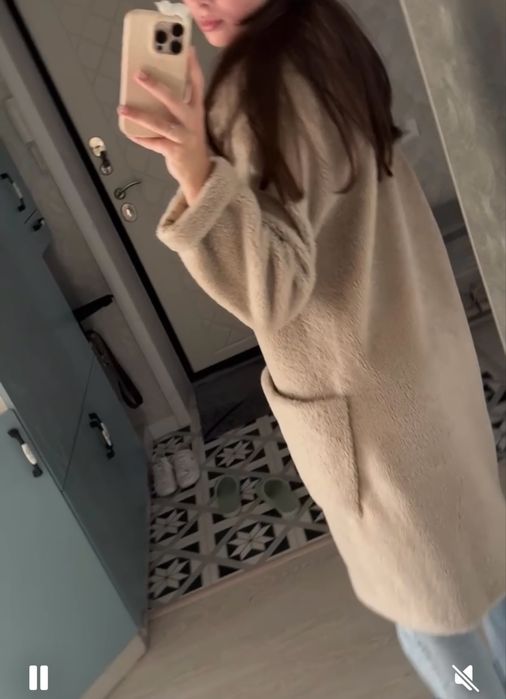 Продам шубу натуральную