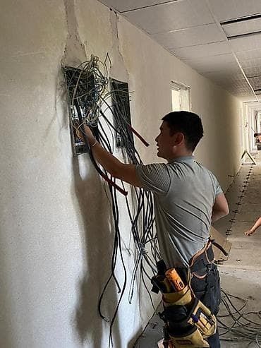 Электрик Жанаөзен. Тек званда