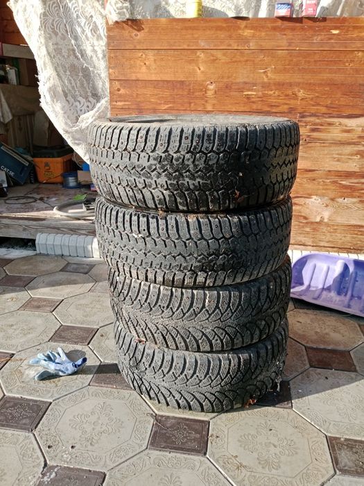 Шины  16 продам состоянии идальный