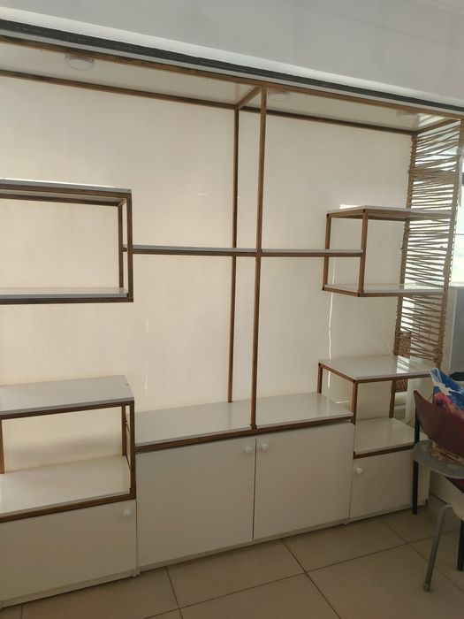 Полки для магазина