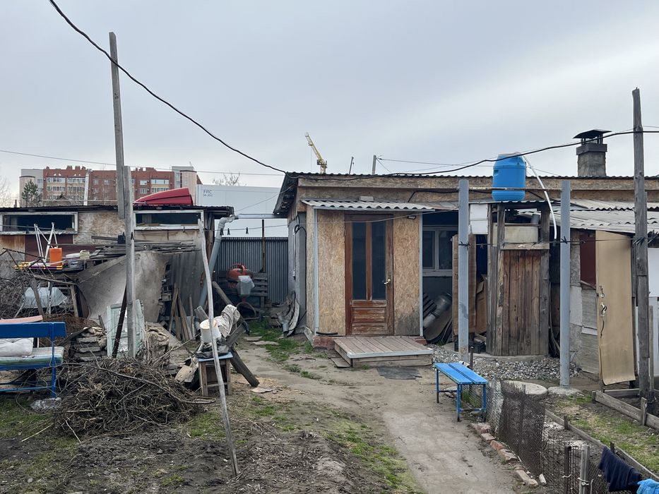 Дом возле парк победы.